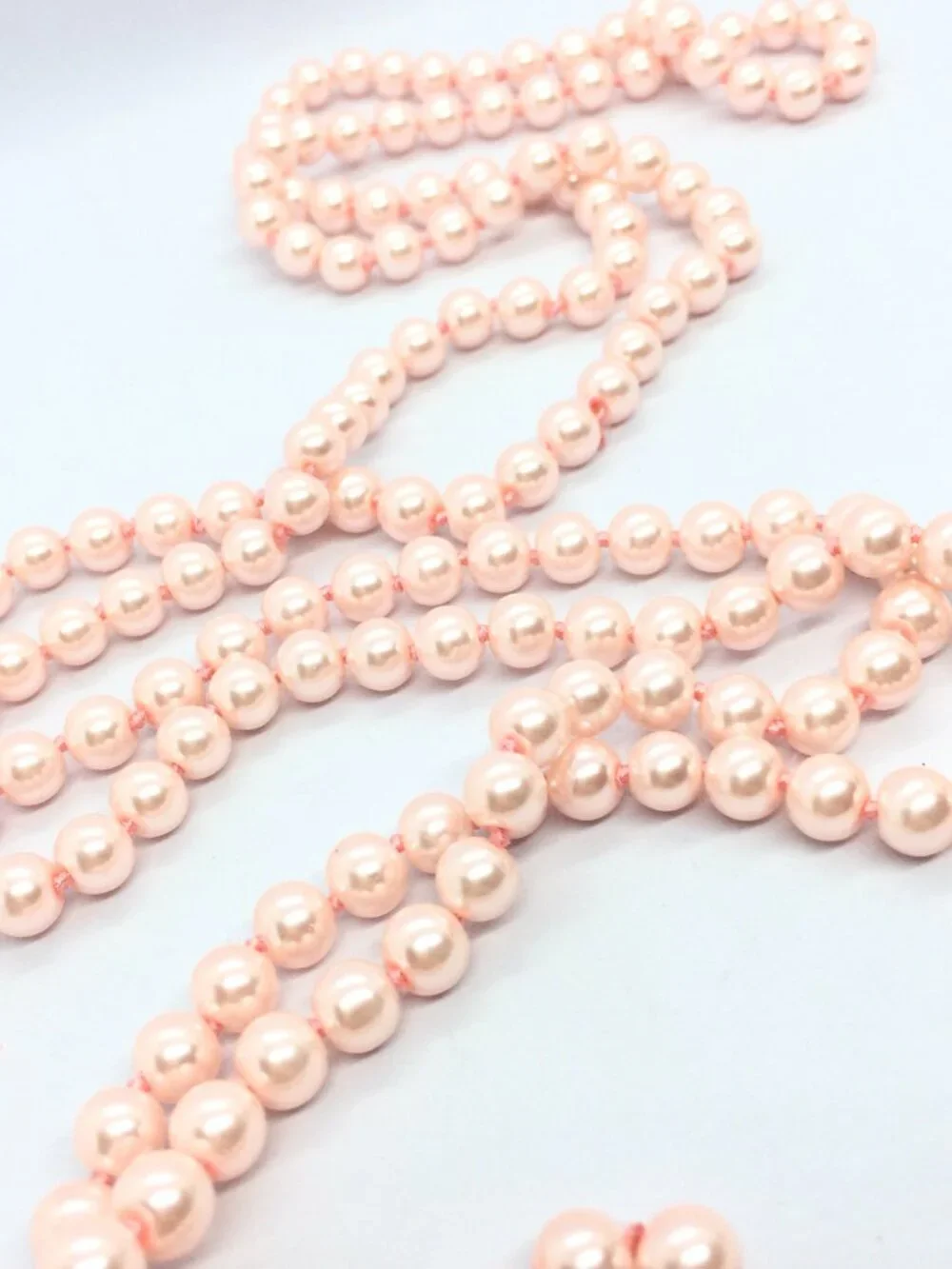 VINTAGE GLASS PEARL NECKLACE Long Pink Knotted 58